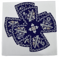 Покровці та воздух з вишивкою &quot;Несіння Хреста&quot;, з вишитим галуном