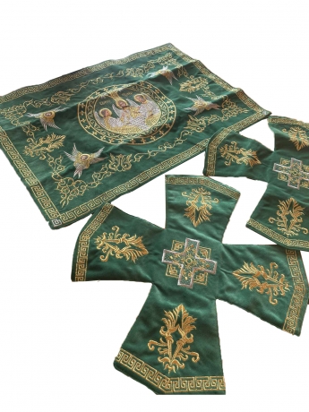 Покровці та воздух з вишивкою "Вогник", з вишитим галуном