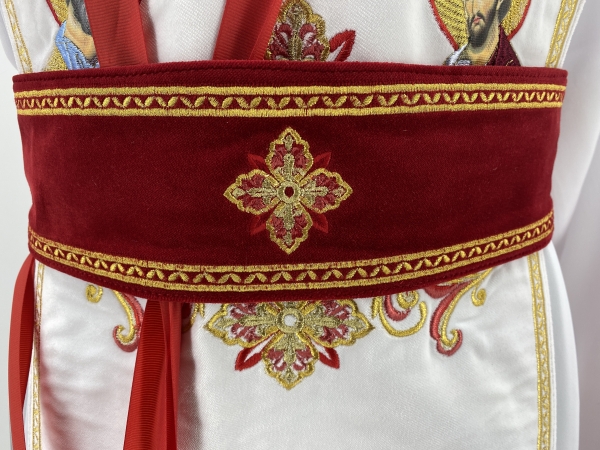 Комбіноване облачення священника вишите на оксамиті, з вишитими іконами, вишивка "Пасхальна"