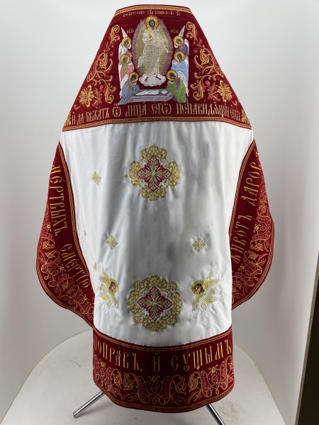 Комбіноване облачення священника вишите на оксамиті, з вишитими іконами, вишивка "Пасхальна"