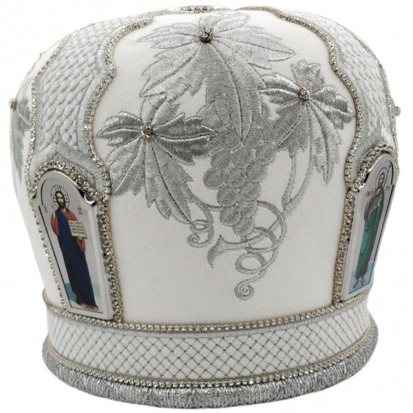 Митра Виноград