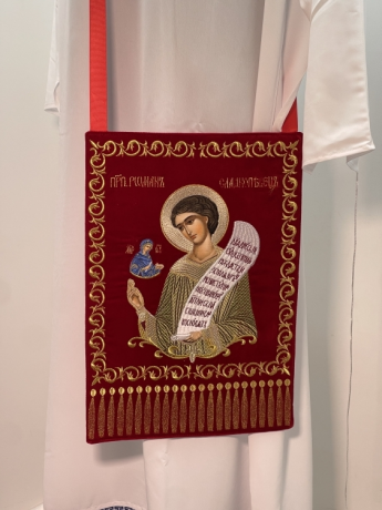Набедренник вишитий з іконою "св. проп. Роман Солодкоспівець"
