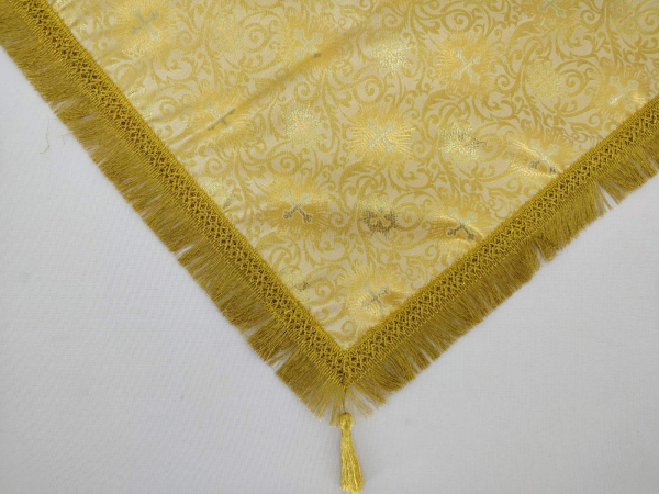 Накидка на престол дешева парча, дешева бахрома