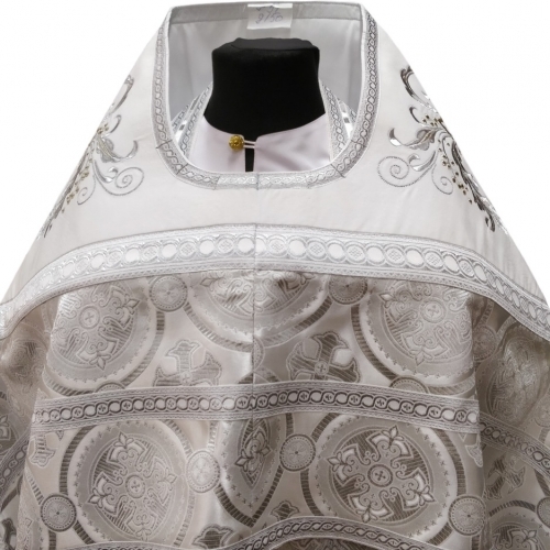 Облачение священника комбинированное из парчи