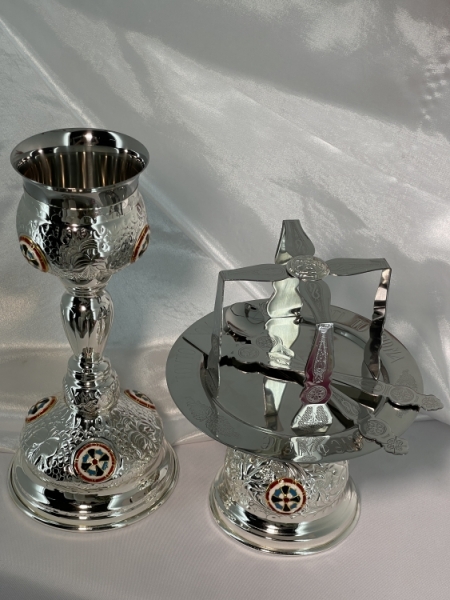 Потир-чаша з приладдям (1327)