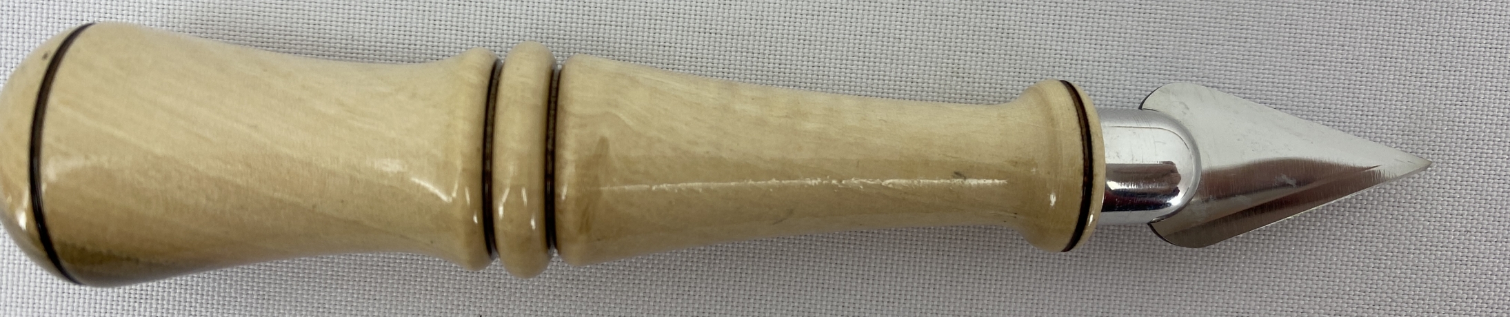 Копіє мале фігурне, з вирізами 12,5х2см