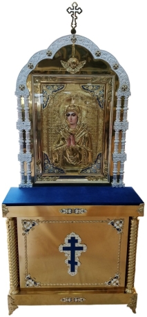 Киот на 3 колоны с иконой Богородицы Семистрельная