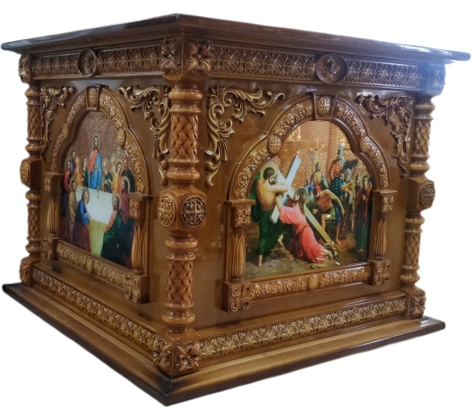 Облачение на престол. Деревянный оклад