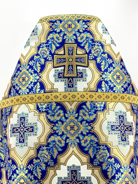 Облачення священника, з парчі та пришивним галуном