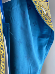 Облачення священника, з парчі та пришивним галуном