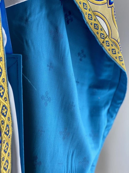 Облачення священника, з парчі та пришивним галуном