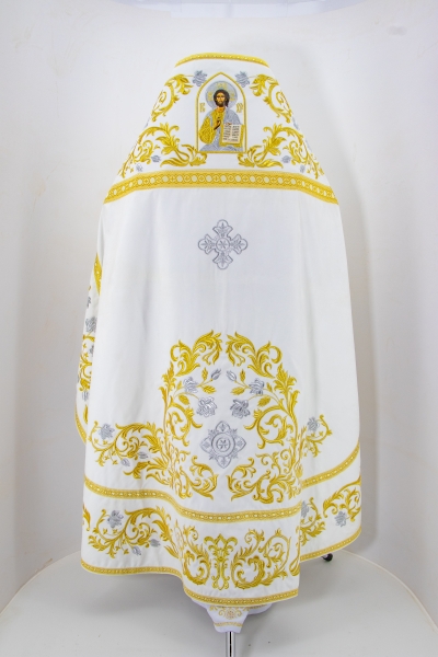 Облачення вишите