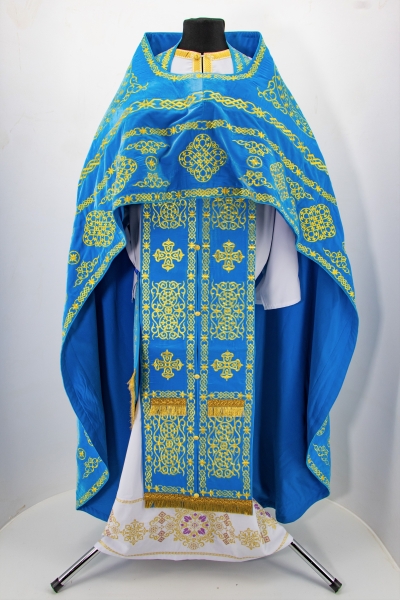 Облачение священника, вишитое на бархате, вишивка