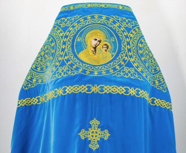 Облачение священника, вишитое на бархате, вишивка