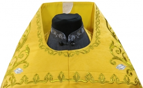 Облачение священника, вишитое на Алобе, вишивка