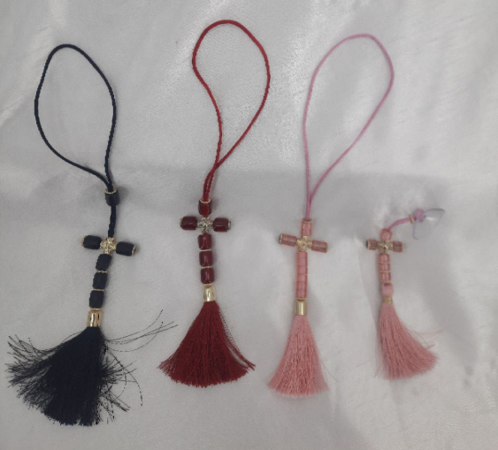 Підвіска в автомобіль в ассортименті