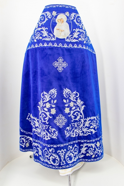 Облачение священника, вишитое на бархате, вишивка