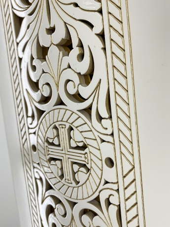 Жертва на храм 24х24см (висота 95-82см)