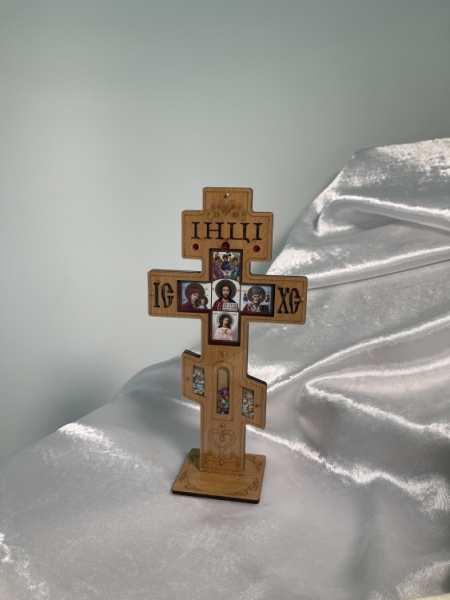 Хрест з камінчиками 21х11см