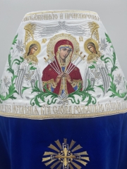 Комбіноване облачення священника вишите на оксамиті, з вишитими іконами, вишивка &quot;Лілії&quot;