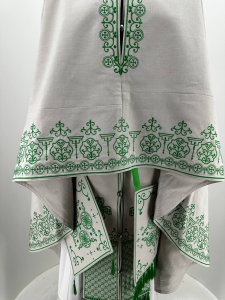 Облачення священника грецький крій, вишите на льон - габардині з пришивним галуном, вишивка "Антична"