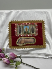 Стопа Богородиці