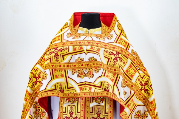 Облачение священника, с турецкой парчи с пришивним галуном