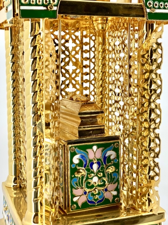 Дарохранительниця (золото + емаль)