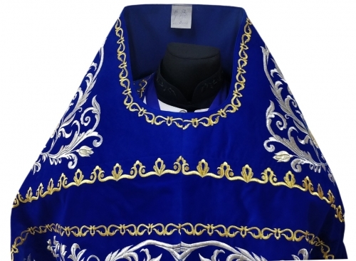 Облачение священника, вишитое на бархате, вишивка