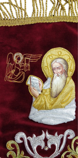 Плащаница вышитая на бархате