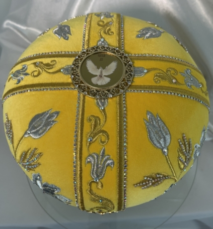 Митра "Троянда"