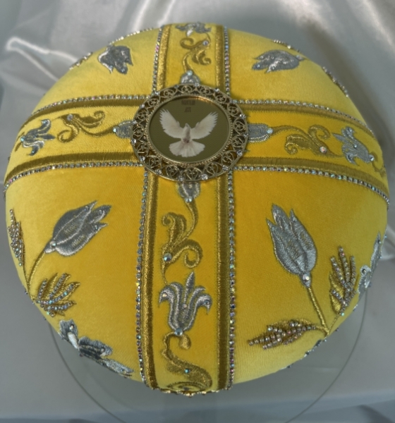 Митра "Троянда"