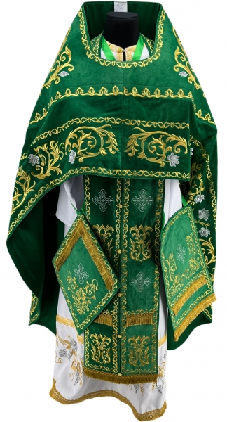 Облачение священника, вишитое на бархате, вишивка