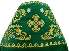 Облачение священника, вишитое на бархате, вишивка "Роза" с вишитим галуном